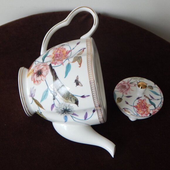 GRACE TEAWARE Fine Porcelain Scatter Spring Flowers & Hummingbird Teapot New - Picture 8 of 9